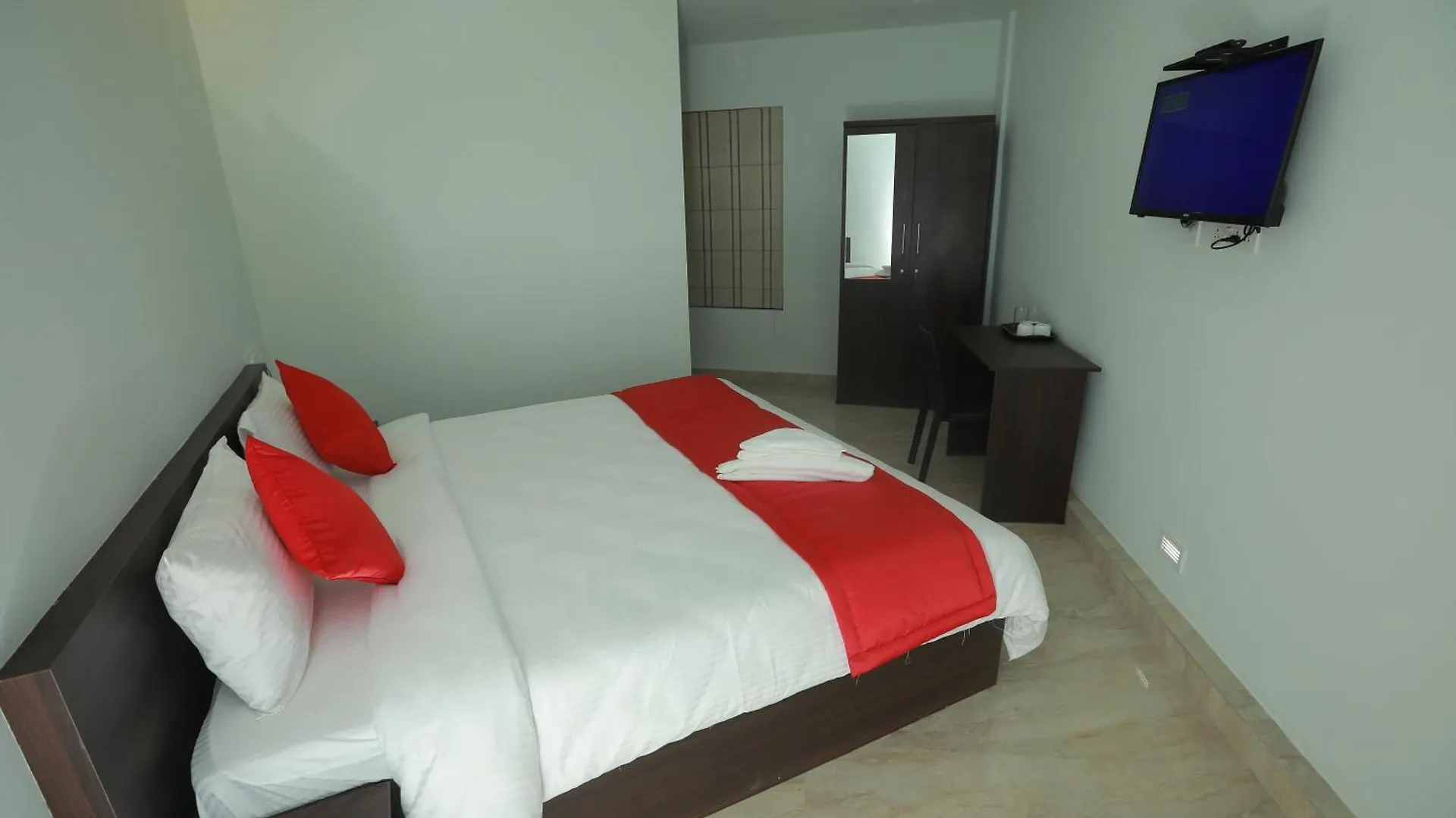 Premier Tourist Home Kunnamkulam 2*,