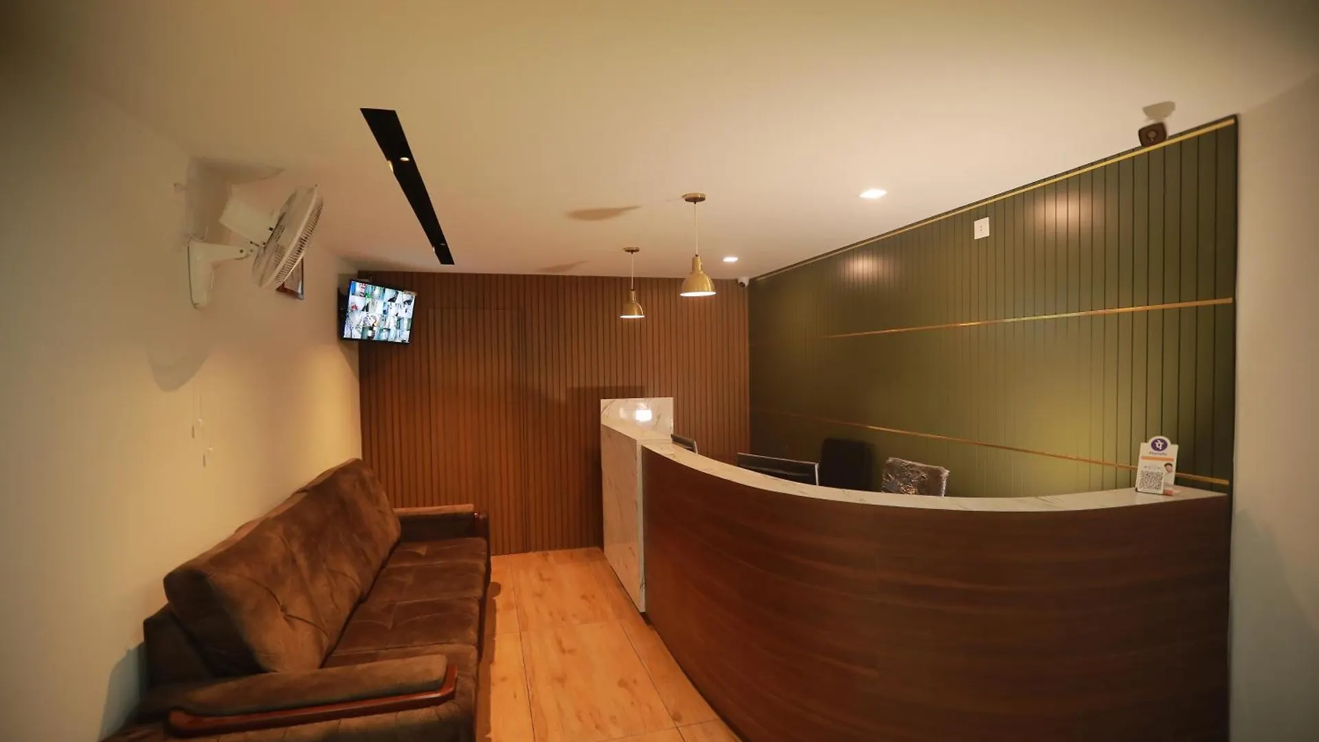 Premier Tourist Home Kunnamkulam Hotel