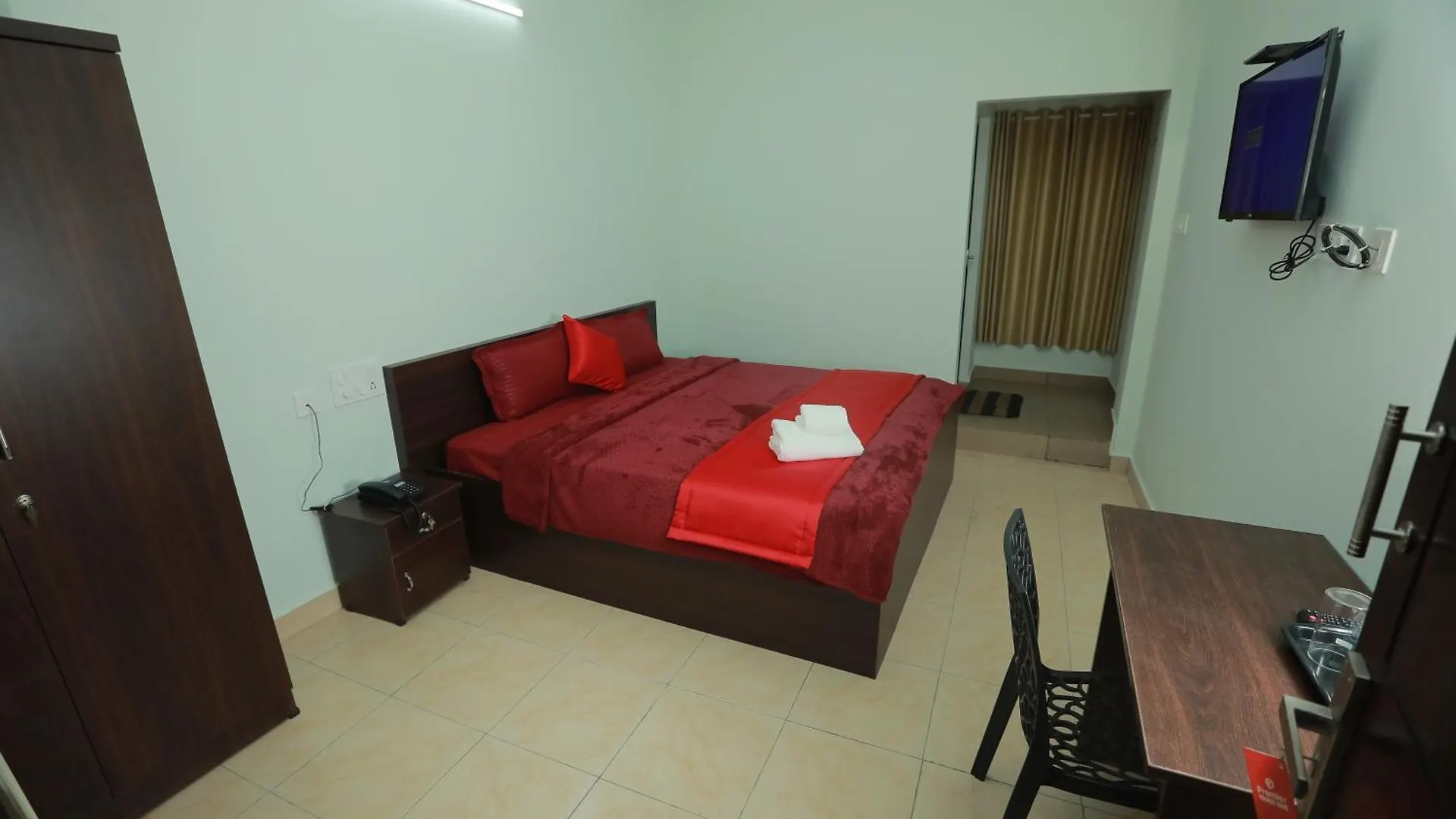 Premier Tourist Home Kunnamkulam India
